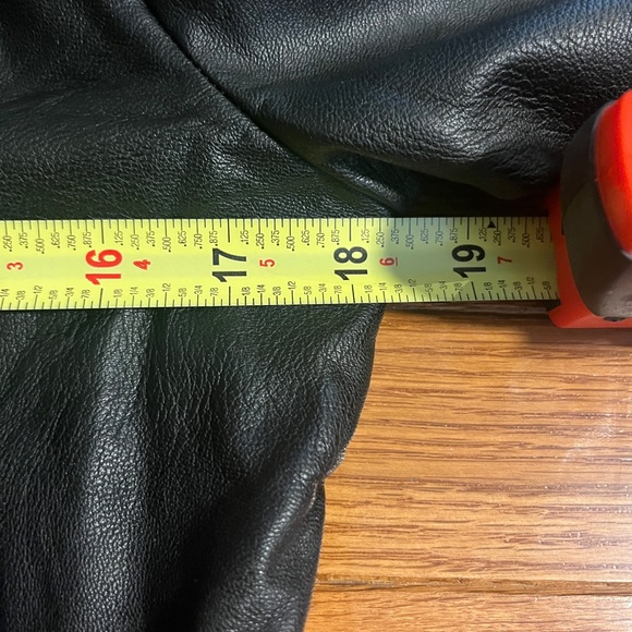 NWT black faux leather fall jacket size M - Picture 7 of 7